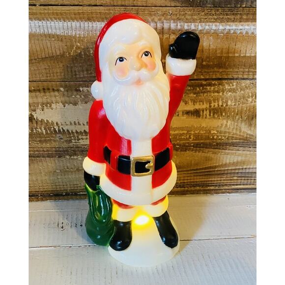 Santa Light Up Blow Mold 11" Tall Table Top Battery Operated Works - Picture 10 of 10